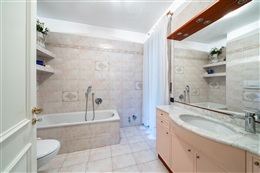 appartamento in vendita - bolzano 