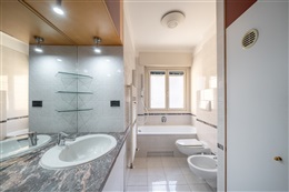 appartamento in vendita - bolzano 